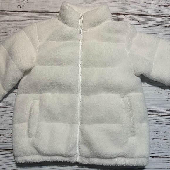 Girls Cropped Puffer Jacket - Picture 2 of 9